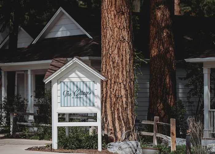 The Cottages At Bigfork